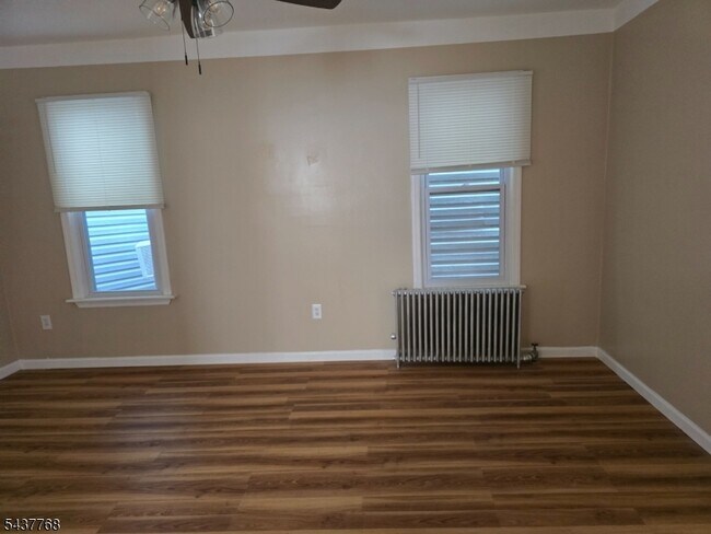 Foto del edificio - 404 N 2nd St