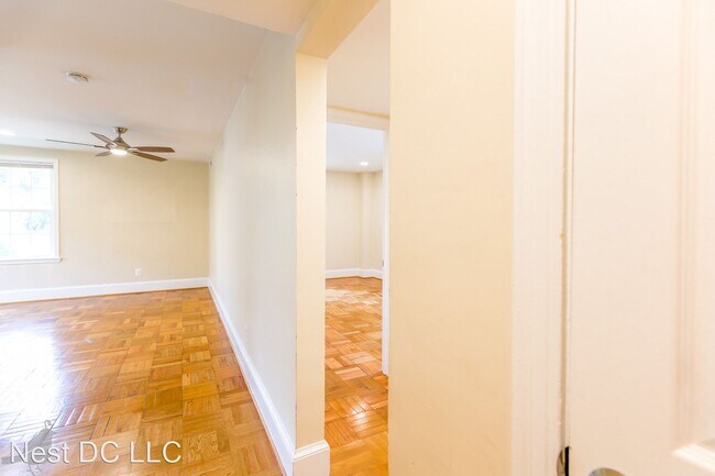 Building Photo - 1 br, 1 bath House - 2717 Ordway St NW Unit 1