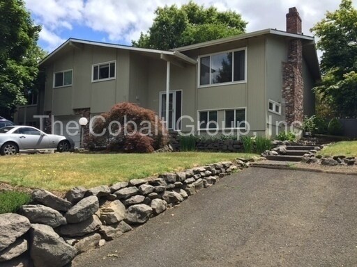 Foto principal - 4822 SW Taylors Ferry Rd