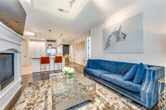 Building Photo - 8616 Turtle Creek Blvd