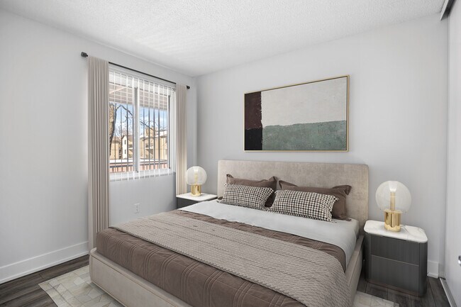 Photo du bâtiment - Lakeside Place