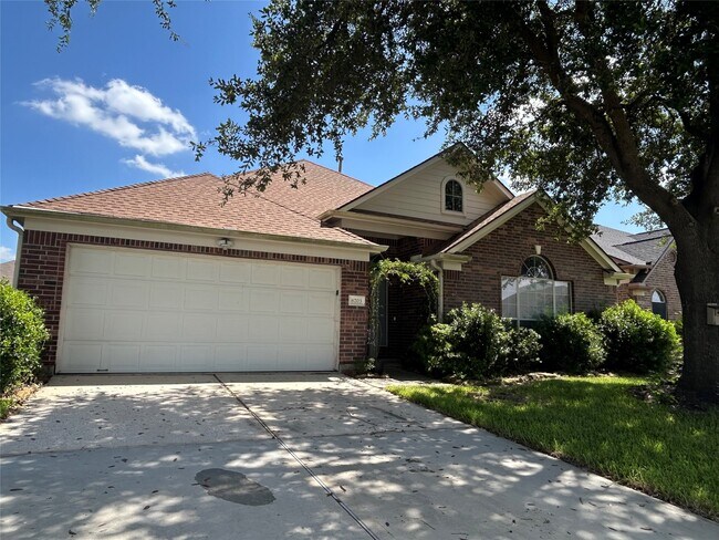 Building Photo - 6703 Mountain Wood Way