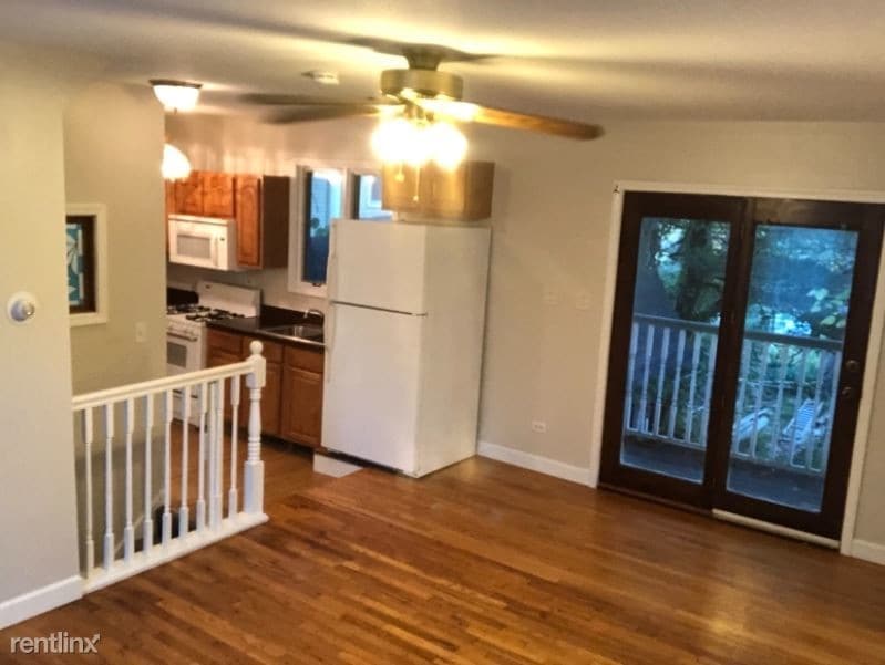 Primary Photo - 1 br, 1 bath House - 426 Division St