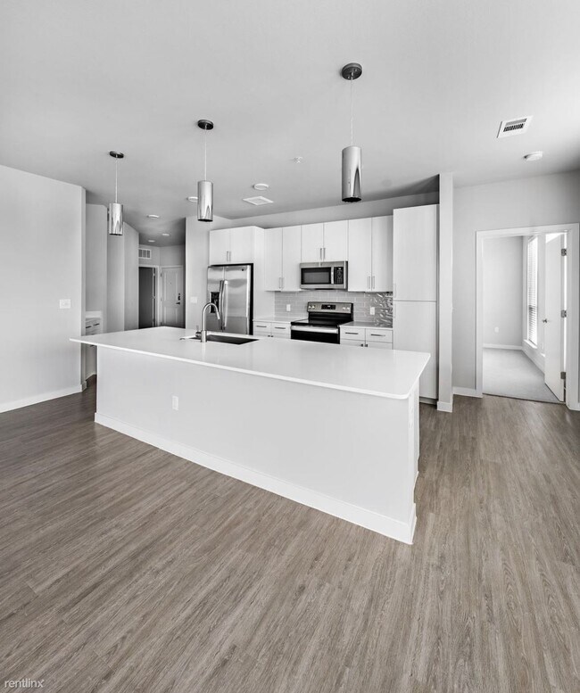 Foto del edificio - 2 br, 2 bath Condo - 1523 Northwest Blvd /...