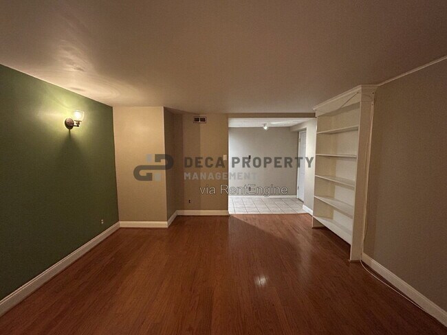 Foto del edificio - 17 N Taylor Ave