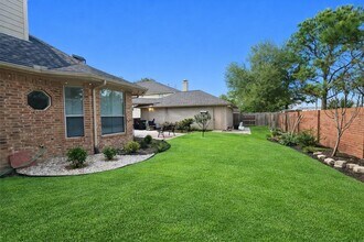 Building Photo - 16807 Laguna Springs Dr