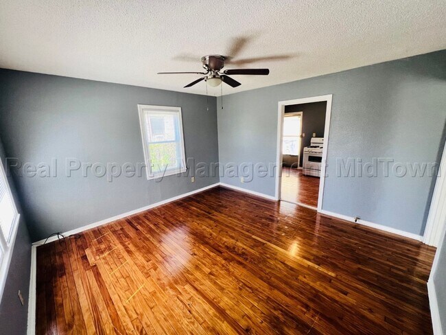 Foto del edificio - 2509 Spiller St