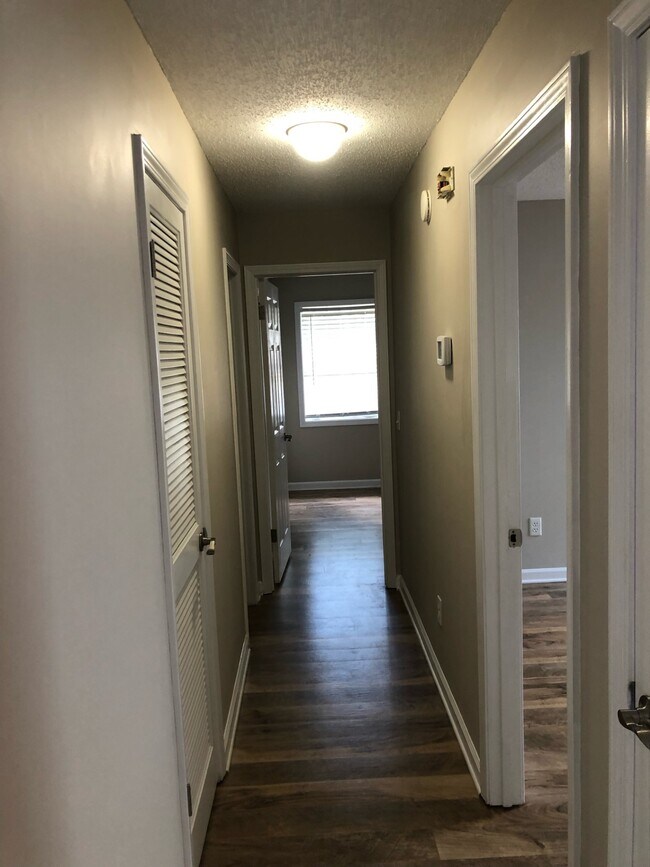 Foto del edificio - 125 Radford Cir