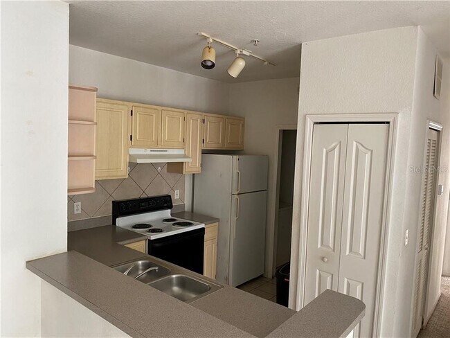 Foto del edificio - 8919 Legacy Ct