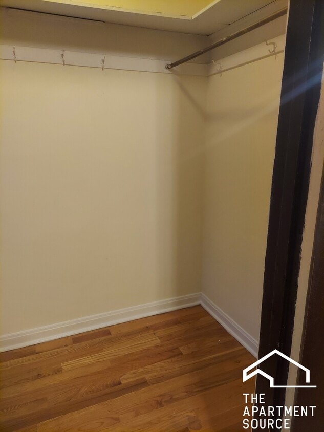 Foto principal - 4411 N Wolcott Ave