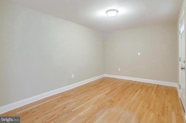 Building Photo - 1110 Mt Vernon St