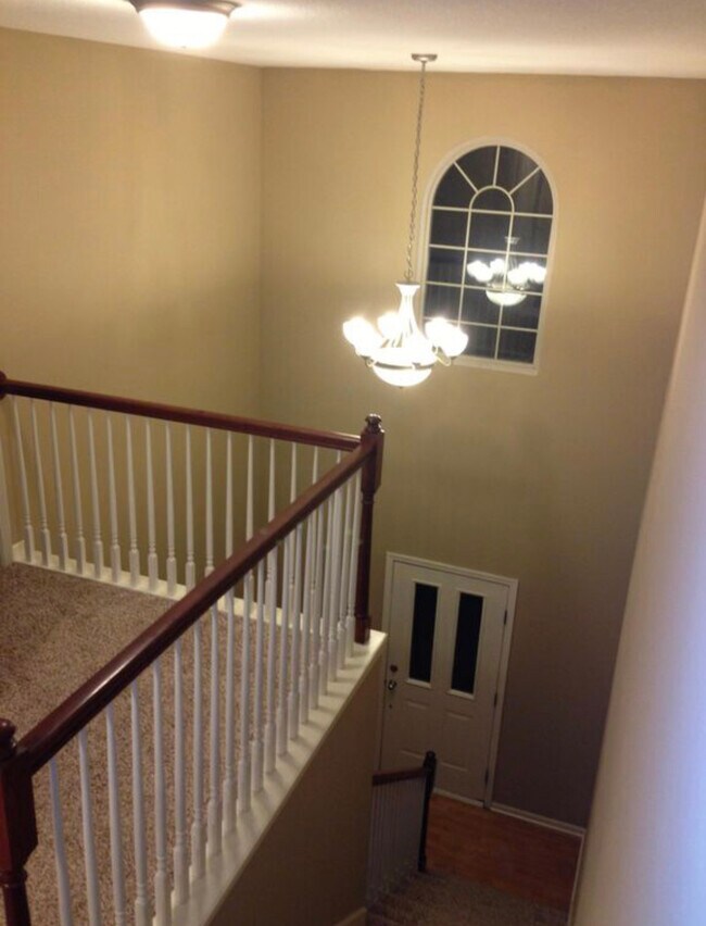 Building Photo - 1224 Dustins Way