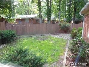 Building Photo - 28031 Red Leaf Ln