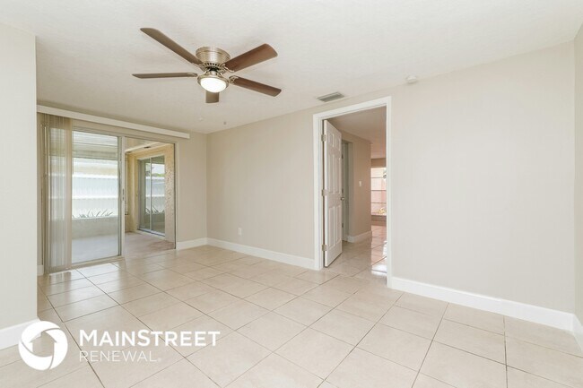 Foto del edificio - 6215 Westport Dr