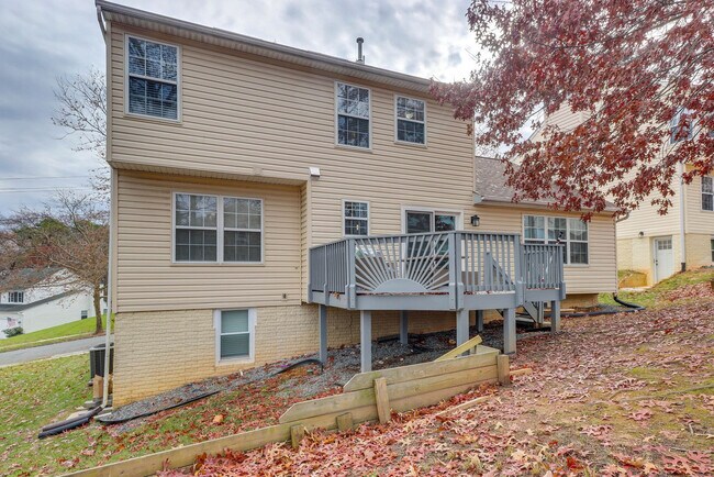 Foto del edificio - 3102 Hillside Ave