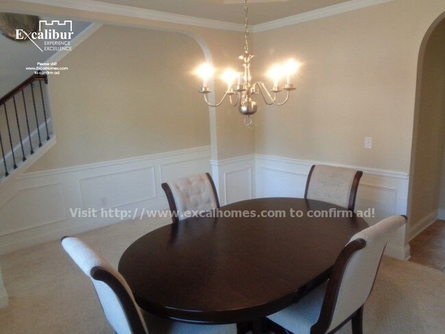 Building Photo - Four Bedroom in Ellenwood