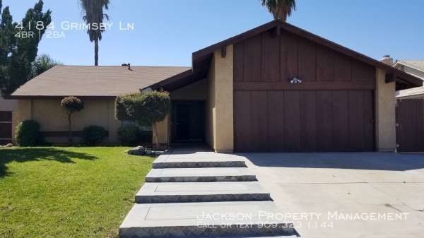 Primary Photo - Great 4 Bedroom Available!!