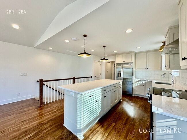 Building Photo - 7708 Main St