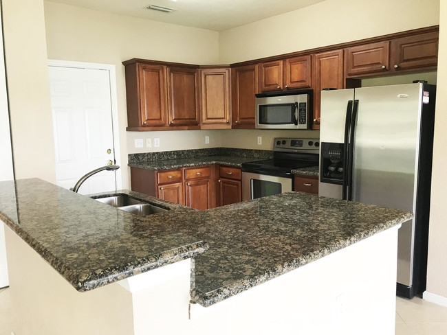Building Photo - 4236  Emerald Vista