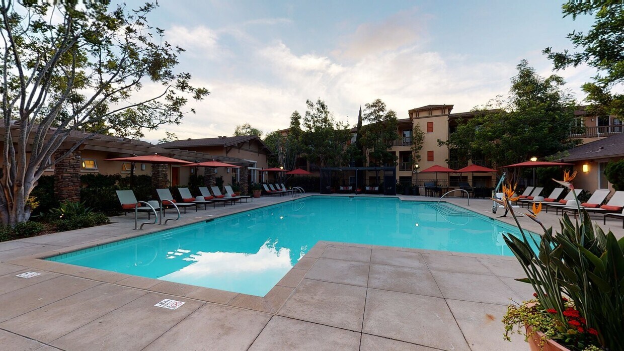 Torrey Ridge Apartment Homes