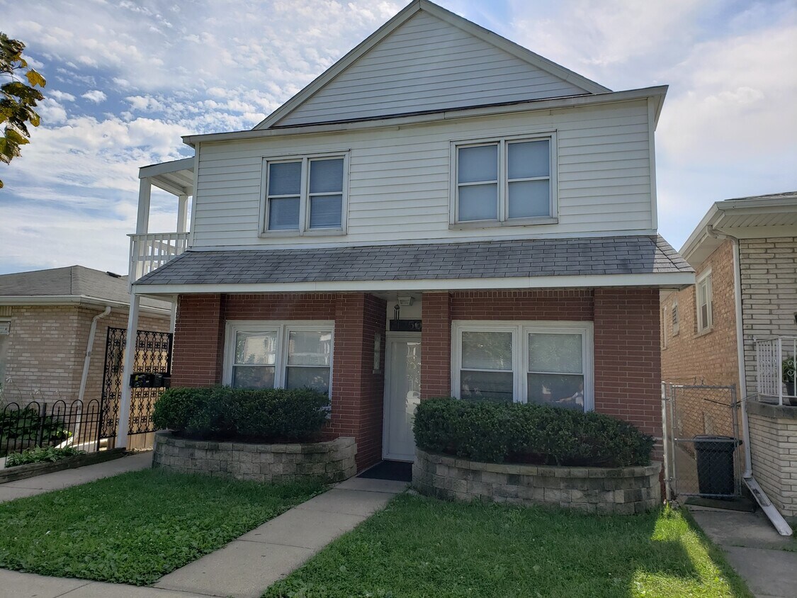 7505 W 58th Pl Unit 2F, Summit, IL 60501 Condo for Rent in Summit, IL