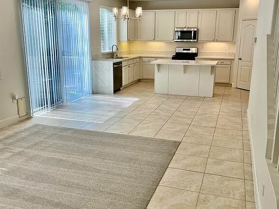 Foto principal - 952 Yosemite Dr