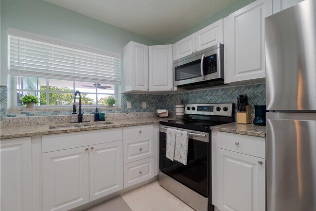 Foto del edificio - 1424 Willow Rd