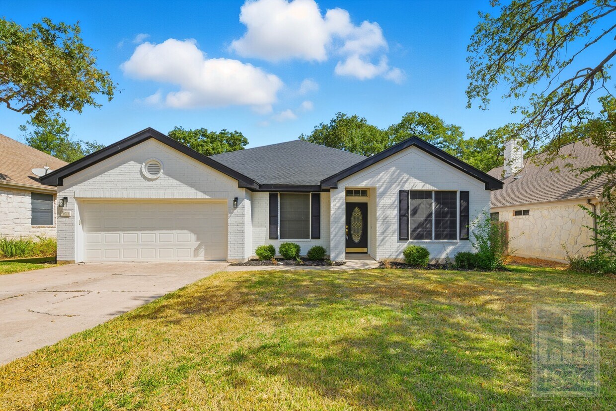 Primary Photo - 4011 Travis Country Cir