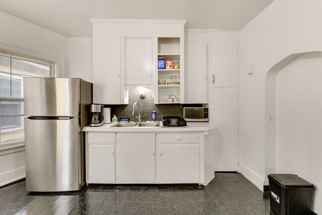 Foto del edificio - 501 Massachusetts Ave