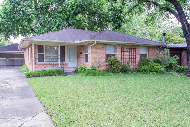 Foto del edificio - 2803 Costa Mesa Dr