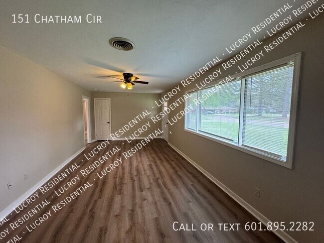 Building Photo - 151 Chatham Cir