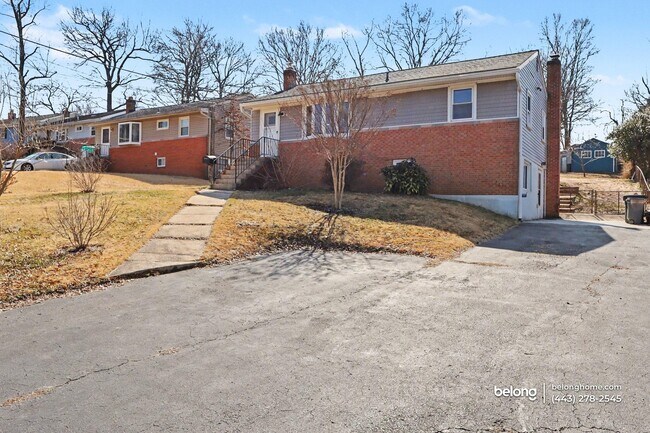 Foto del edificio - 5909 Berwyn Rd