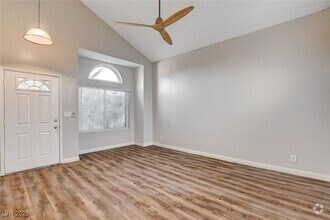 Building Photo - 446 Nettleton Cir