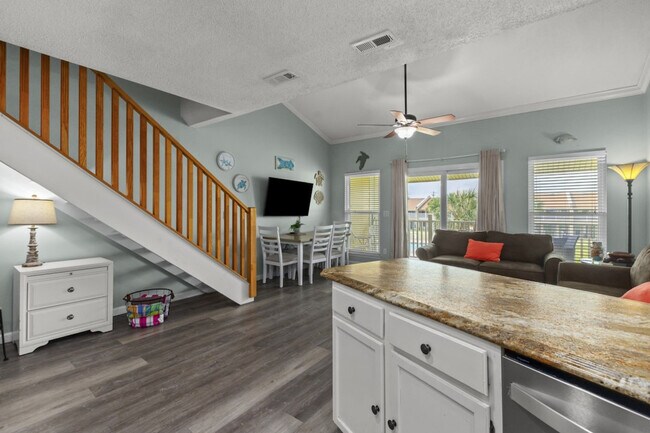 Foto del edificio - 1630 Scenic Gulf Dr