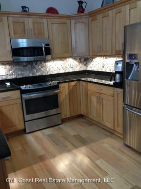 Building Photo - 1020 E Jordan St