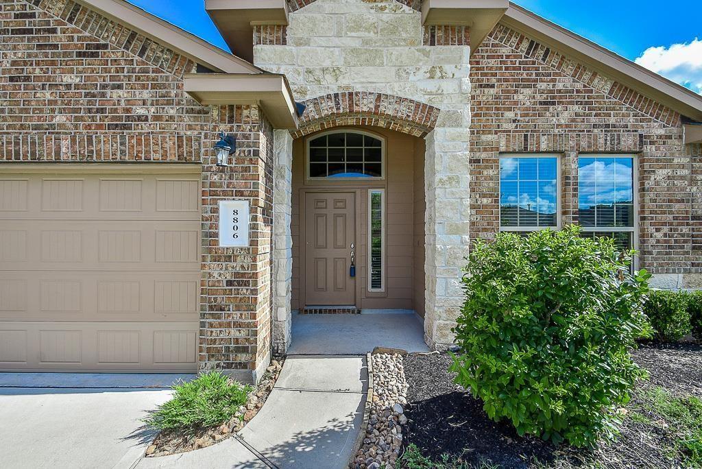 Foto principal - 8806 Alicia Dr