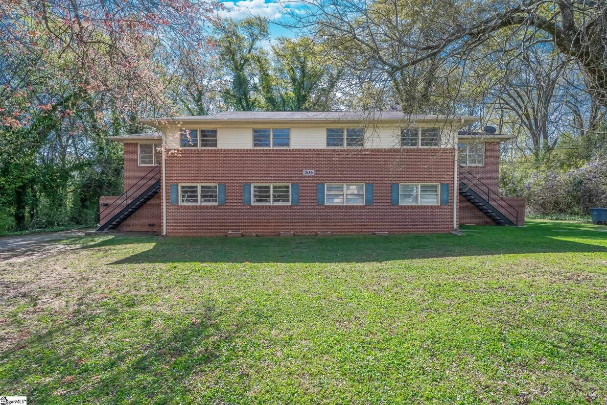 705 Ravenel St Unit B, Spartanburg, SC 29302 Condo for Rent in