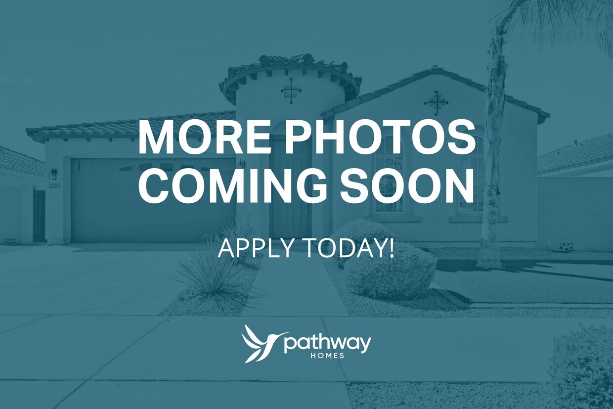 Building Photo - 2621 S Parrish