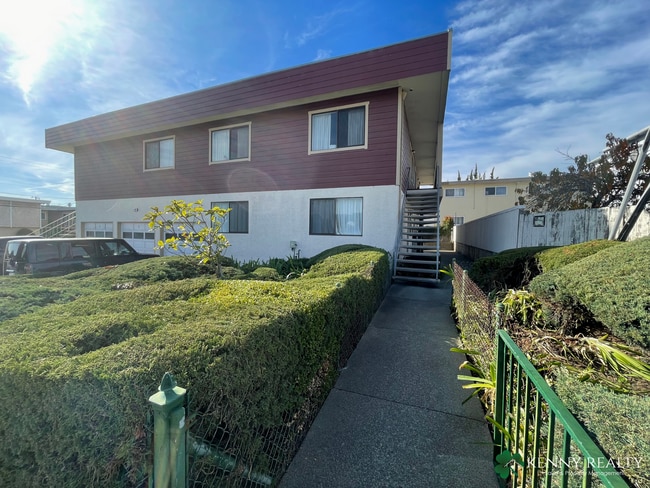 Building Photo - 1185 San Anselmo Ave