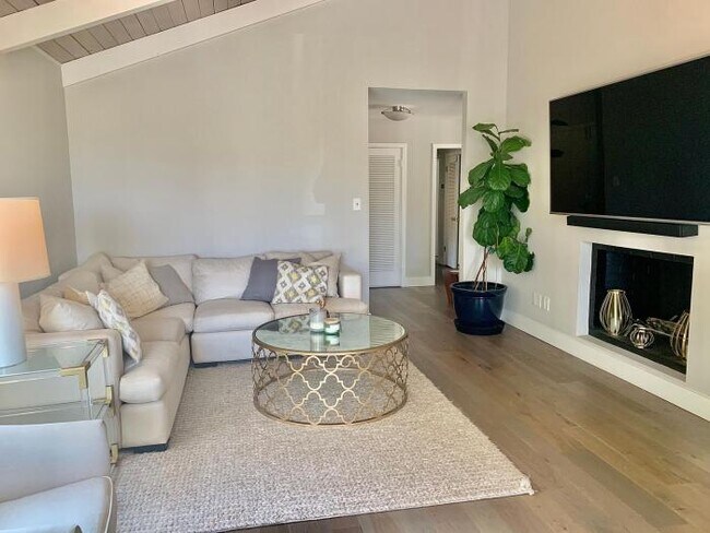 Building Photo - 4 bedroom in San Rafael CA 94901