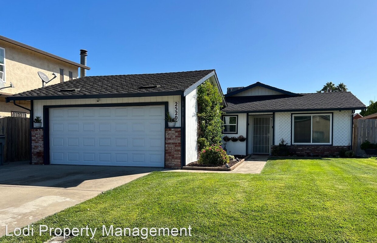 2520 Banyan Dr, Lodi, CA 95240 House Rental in Lodi, CA