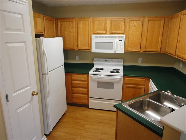 Foto del edificio - 2282 Villagewood Court
