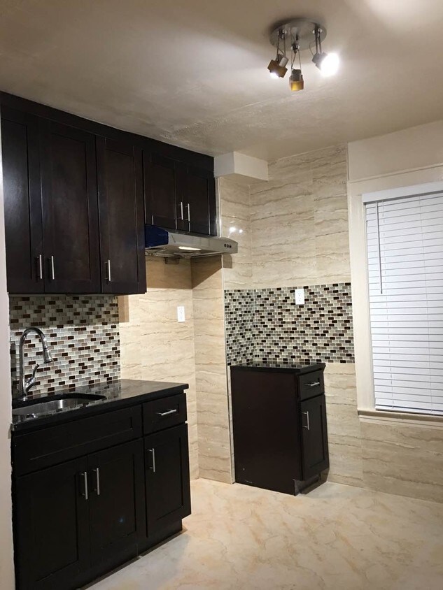 Foto del edificio - 4348 163rd St