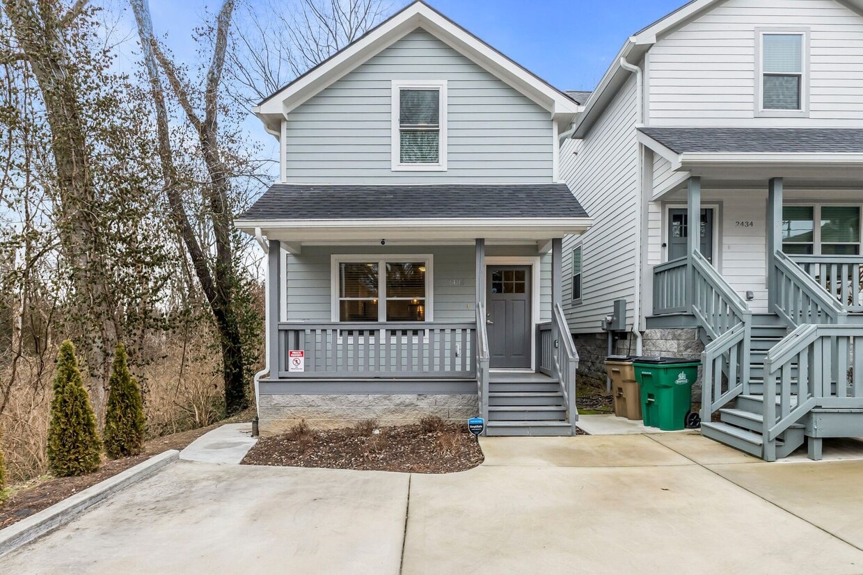 Primary Photo - Beautiful North Nashville Home