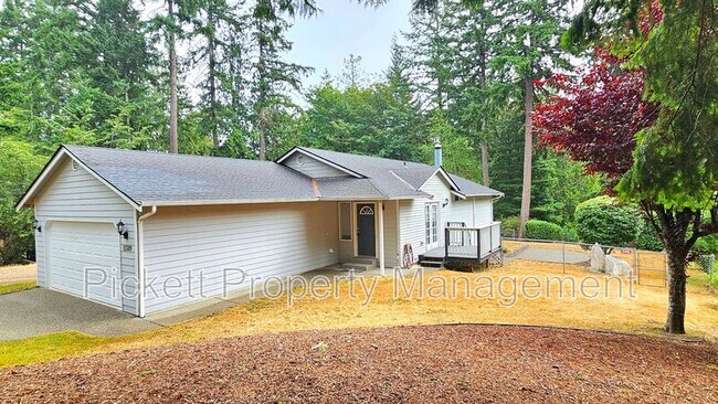Foto del edificio - 11389 Symes Rd NW