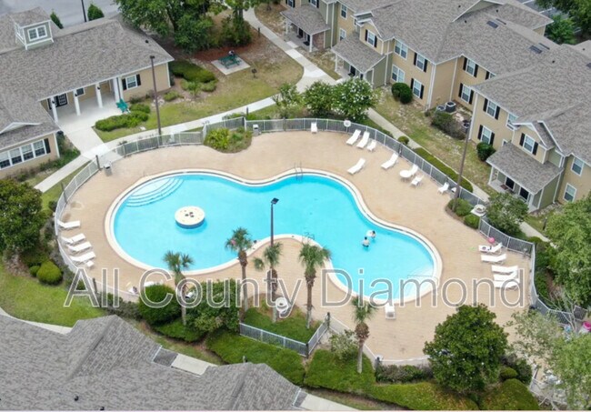 Foto del edificio - 1208 Lighthouse Rd