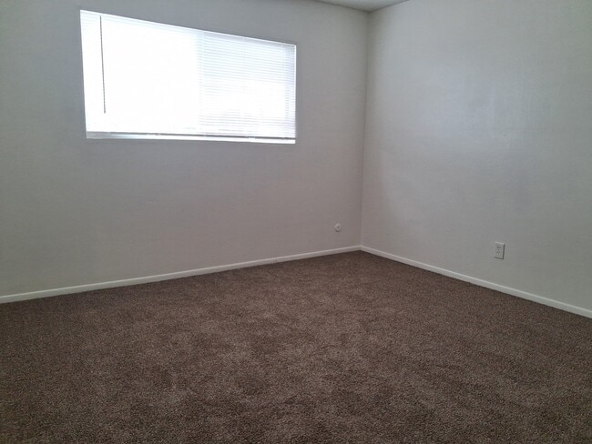 Building Photo - 8560 E Artesia Blvd