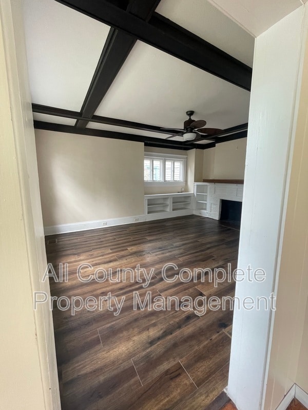 Foto del edificio - 2741 Oak St