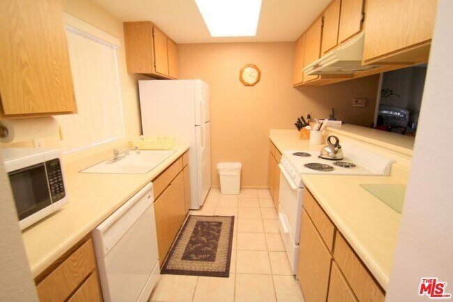 Building Photo - 40324 Pebble Beach Cir