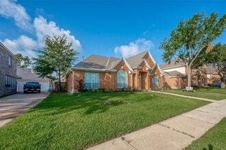 Building Photo - 20819 Autumn Redwood Ln